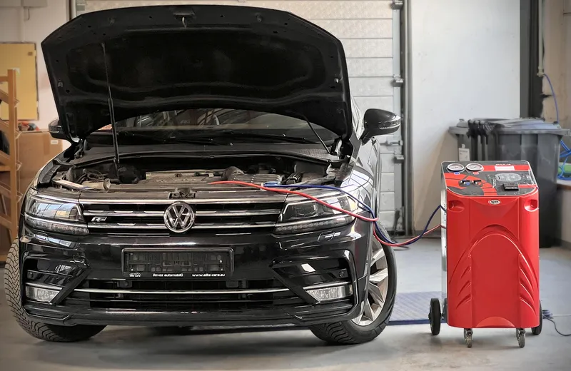 Plnění klimatizace vozu Volkswagen Tiguan